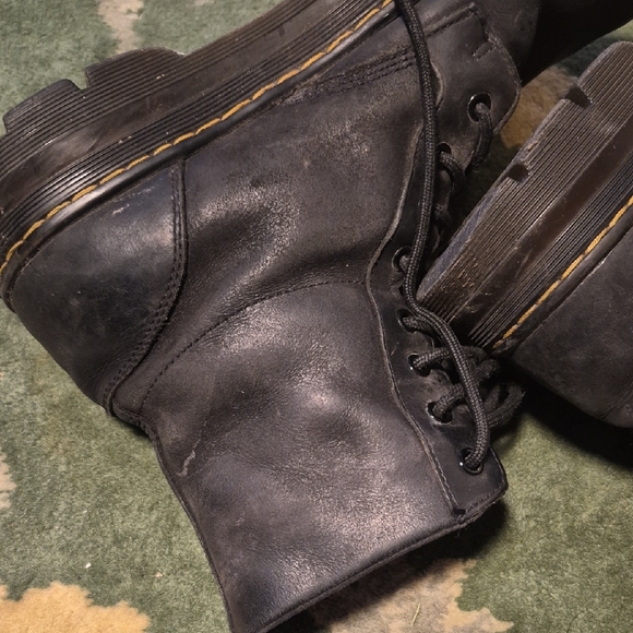 Dr. Martens Black Leather Men's Boots - Picture 7 of 16
